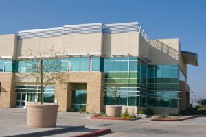 Why You Should Prioritize Exterior Office Cleaning